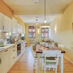 Magdalene Apartment *